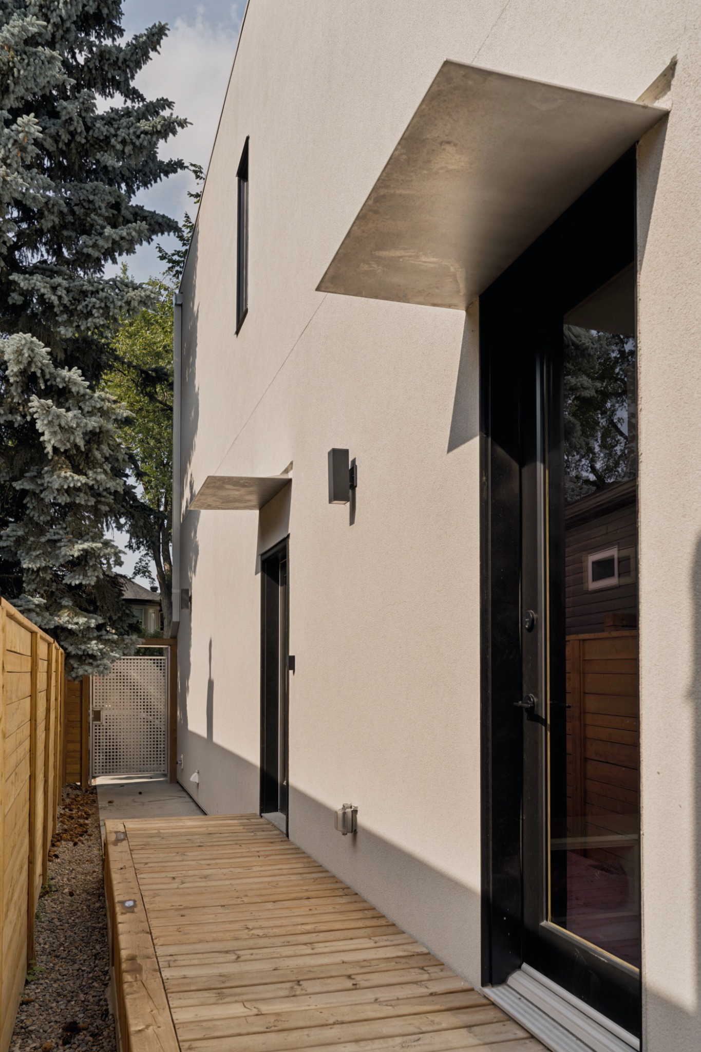 Separate exterior entrance to the basement suite